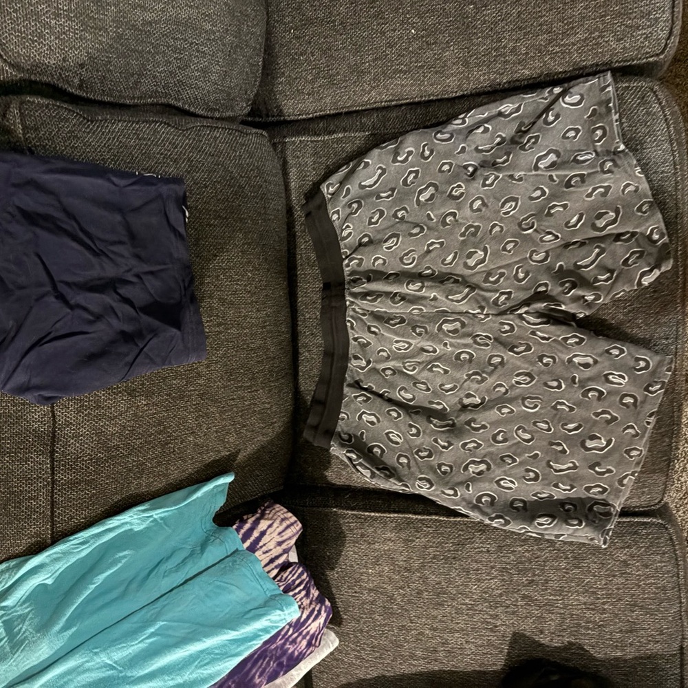 Gray Patterned Shorts - Picture 2 of 2